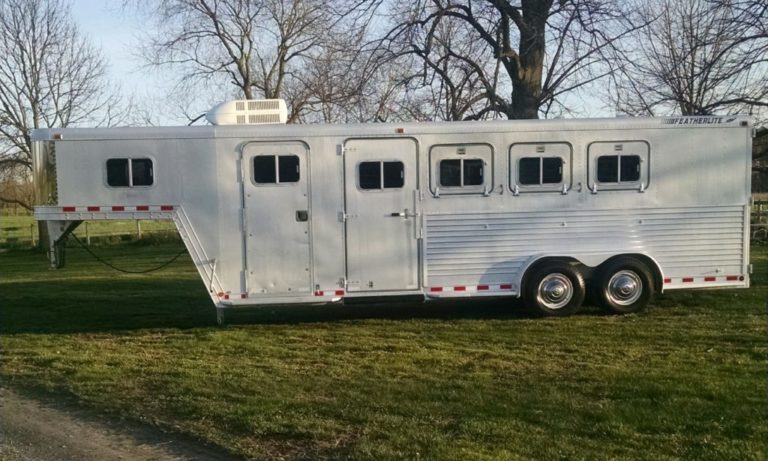 1996 Featherlite Gooseneck Horse Trailer – 4H Slant $13k – LIKE NEW